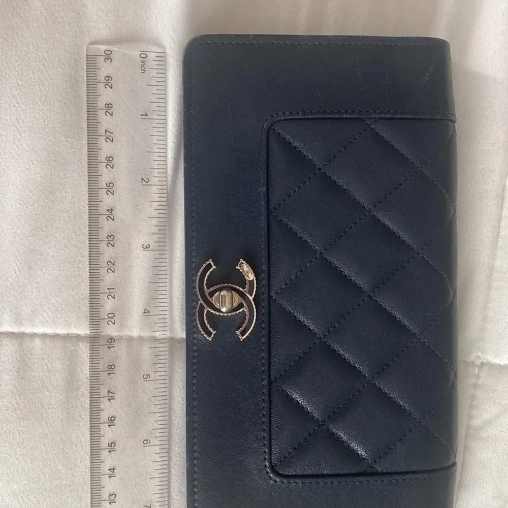 Chanel Quilted Leather Flap Wallet - Blue